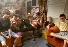 Review phim Summer of 84 Mùa Hè Kinh Hoàng