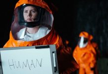 Review và giải thích phim Arrival với các tầng ý nghĩa của cuộc đổ bộ bí ẩn